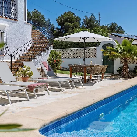Casa Roncadell Villa *
